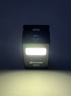 Speras U1 | Multifunctionele Cliplamp met Bewegingssensor, Magneet &amp; USB-C